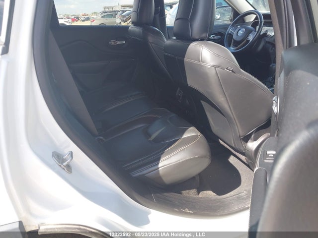1C4PJMDS2GW147281 Jeep 2016