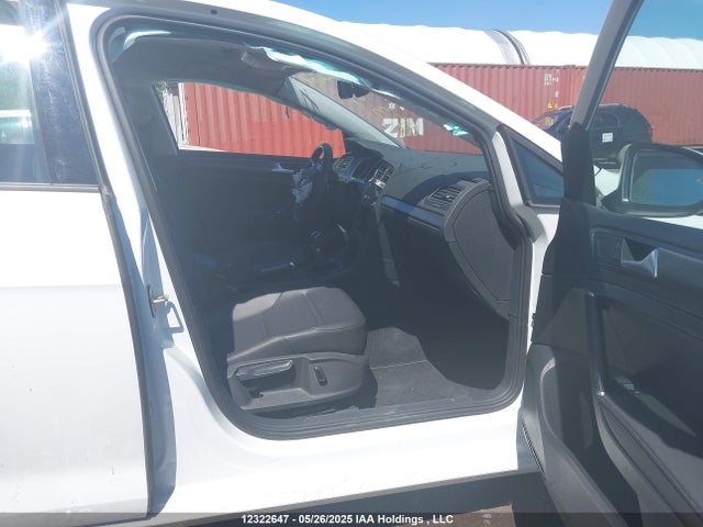 3VWW57AU5MM014451 Volkswagen Golf Comfortline/highline