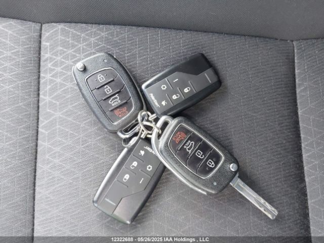 KM8J3CA4XHU298362 Hyundai Tucson Limited/sport And Eco/se