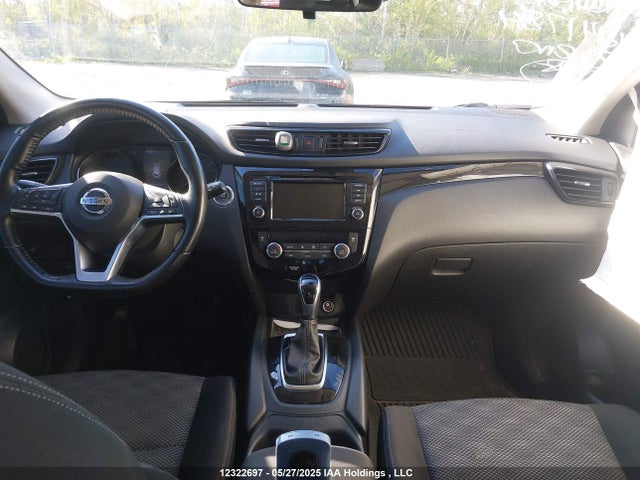 JN1BJ1CP3KW241784 Nissan 2019