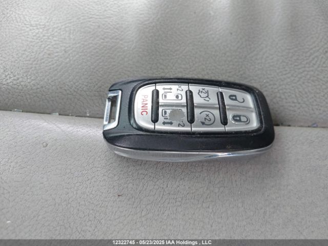 2C4RC1BG2HR730735 Chrysler Pacifica Touring L