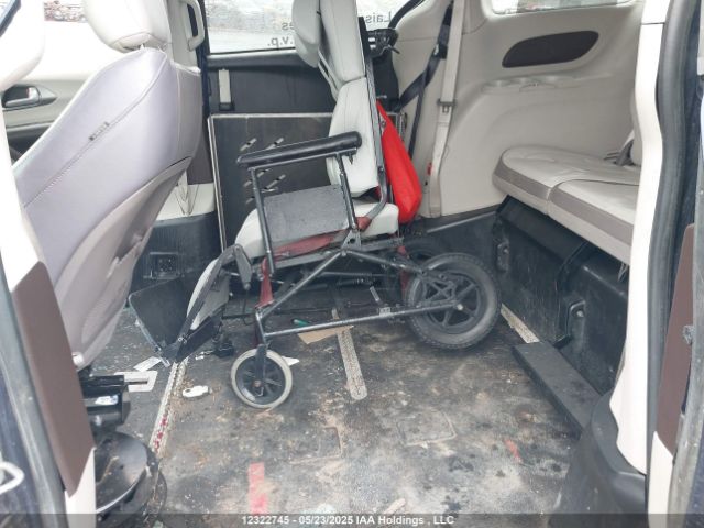 2C4RC1BG2HR730735 Chrysler Pacifica Touring L