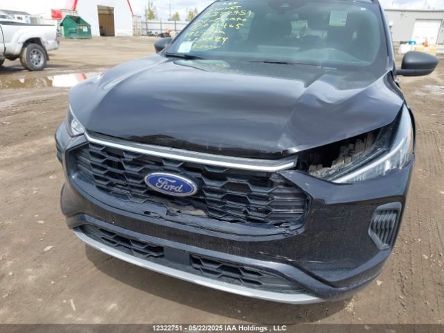 1FMCU9MN4RUA81405 Ford Escape St-line