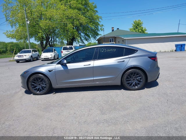 5YJ3E1EA8SF897868 Tesla MODEL 3