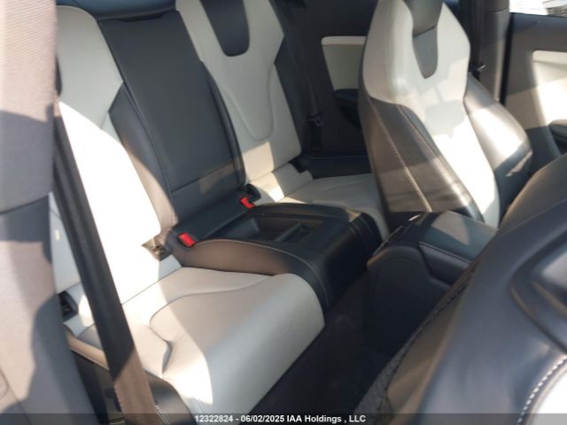 WAULGBFR2FA050747 Audi S5