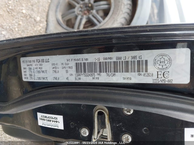 RAM 1500 2016 1C6RR7YT5GS243975 Image 9