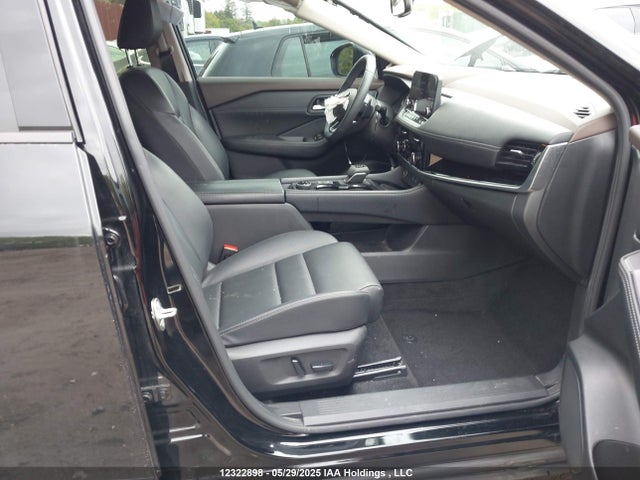 JN8BT3CB1PW214781 Nissan Rogue