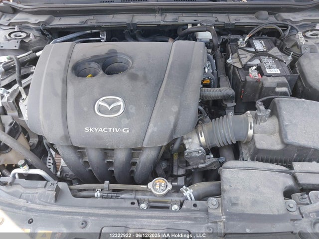 3MZBPADL2NM305922 Mazda py
