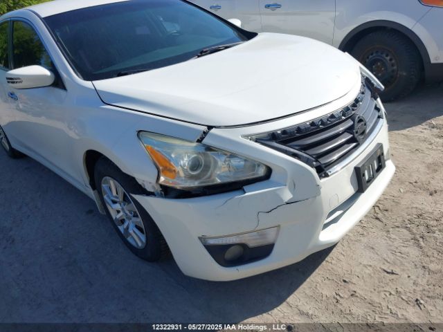 1N4AL3AP3FN876961 Nissan 2015