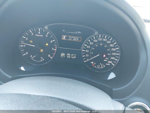 1N4AL3AP3FN876961 Nissan 2015