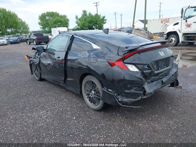 12322941 :رقم المزاد ، 2HGFC3B96GH426703 vin ، 2016 Honda Civic Touring مزاد بيع