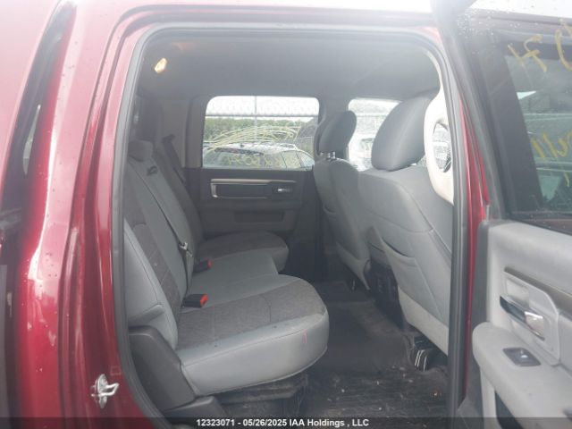1C6RR7LM9JS228841 RAM 1500 Slt
