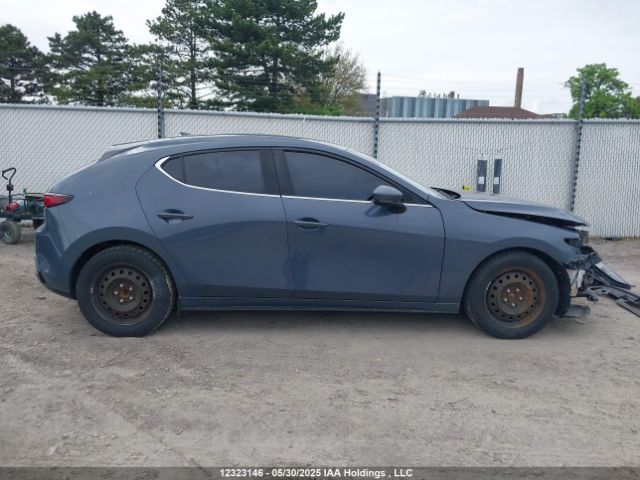 JM1BPAMM5L1156430 Mazda MAZDA3