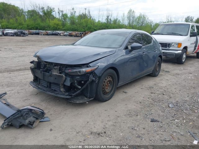 JM1BPAMM5L1156430 Mazda MAZDA3