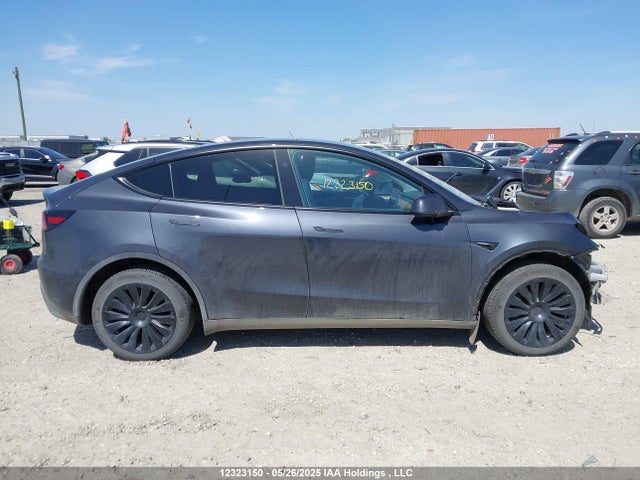 7SAYGDEEXRF016136 Tesla 2024