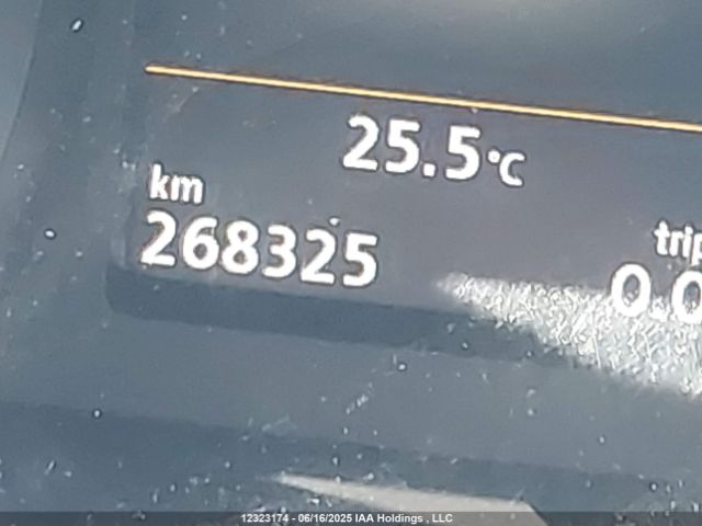 1VWCT7A32HC081564 Volkswagen 1.8 tsi