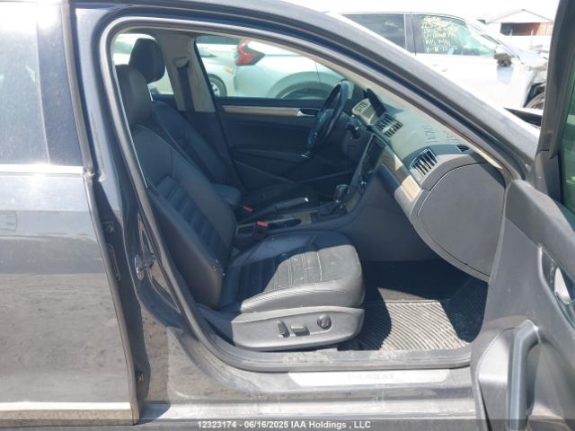 1VWCT7A32HC081564 Volkswagen 1.8 tsi