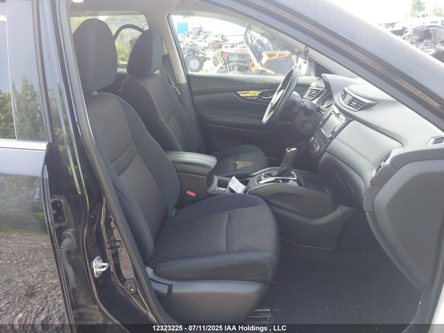 5N1AT2MV5HC861371 Nissan Rogue