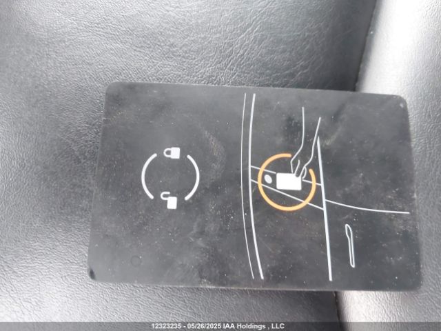 5YJ3E1EA7KF403242 Tesla MODEL 3