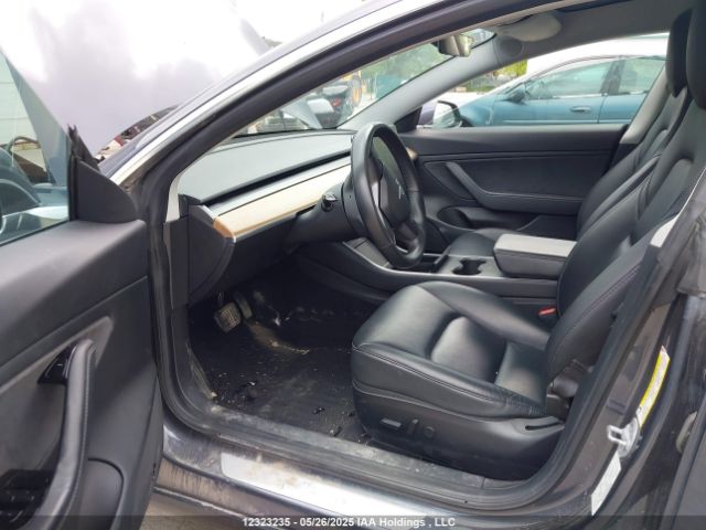 5YJ3E1EA7KF403242 Tesla MODEL 3