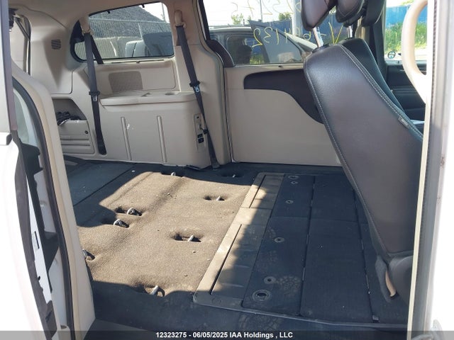 2C4RC1CG3FR654132 Chrysler Town & Country