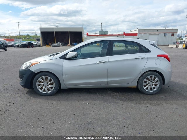 KMHD25LH0EU232023 Hyundai Elantra