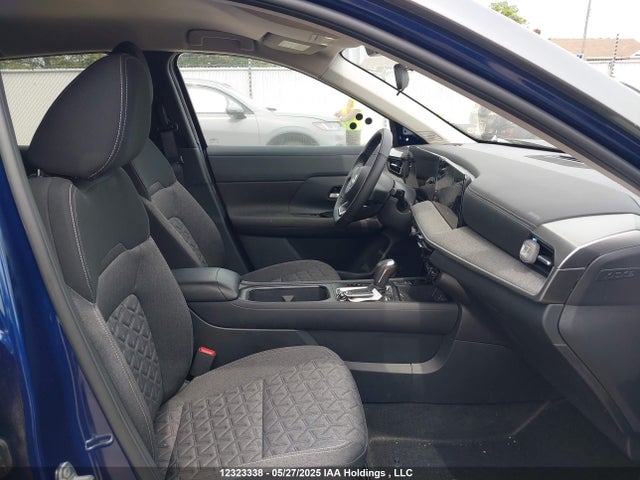 Nissan kicks mpv 2025 3N8AP6CA4SL328734 Image 5
