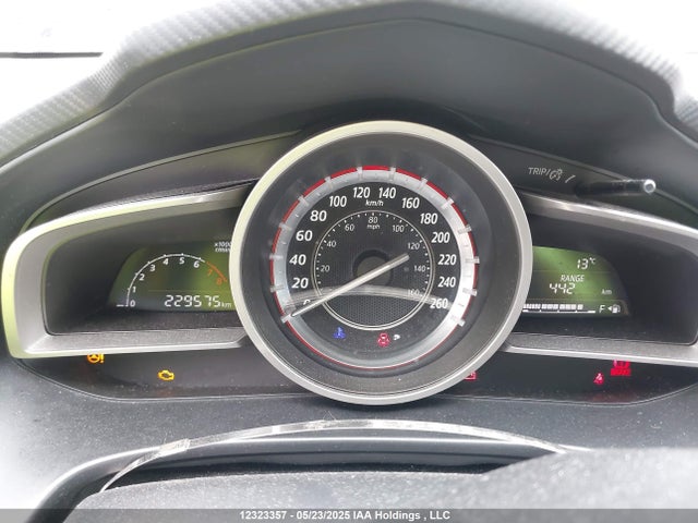 3MZBM1K70GM260643 Mazda pe