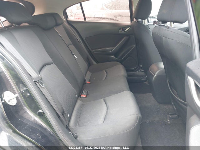 3MZBM1K70GM260643 Mazda pe