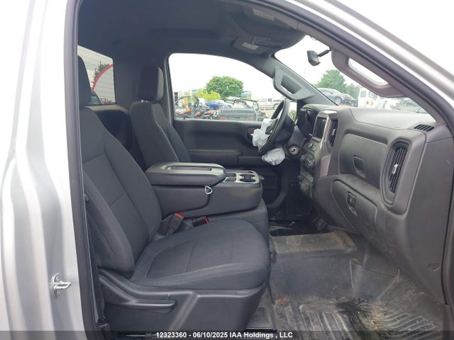 3GCNYAEFXMG157943 Chevrolet l82 - di, alum, gen 5, var 1