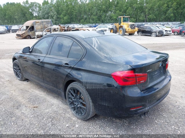 BMW 330I 2018 WBA8D9G56JNU69219 Image 3