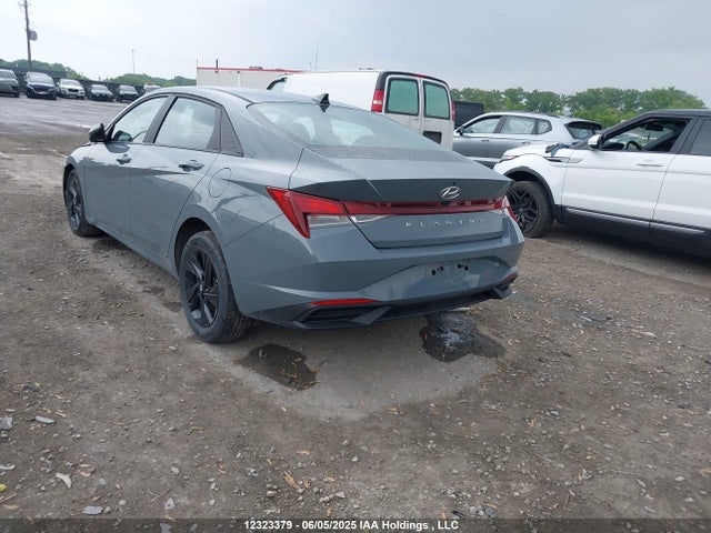KMHLM4AG2PU398234 Hyundai Elantra Preferred Ivt