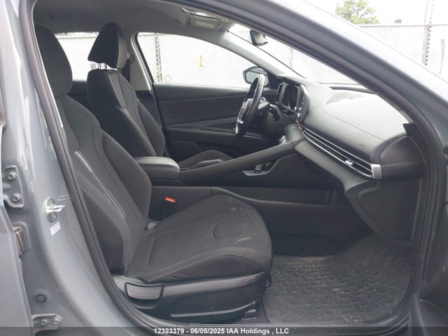 KMHLM4AG2PU398234 Hyundai Elantra Preferred Ivt