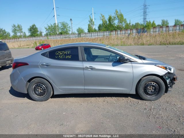 5NPDH4AE7FH587255 Hyundai Elantra Se/sport/limited
