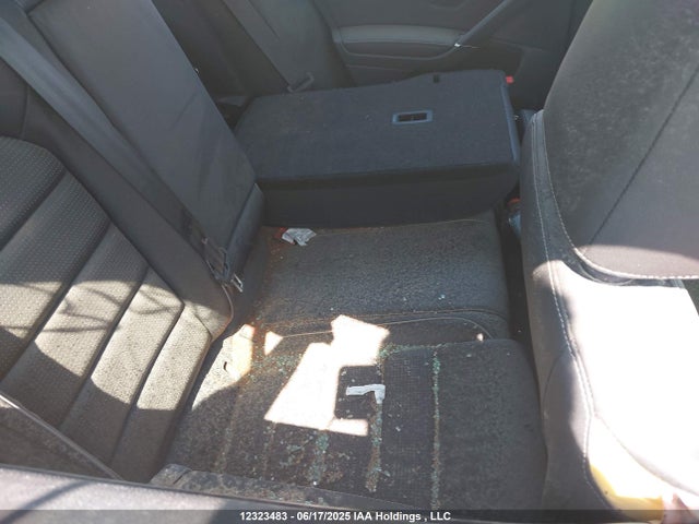 WVWVA7AU9KW165557 Volkswagen Golf R