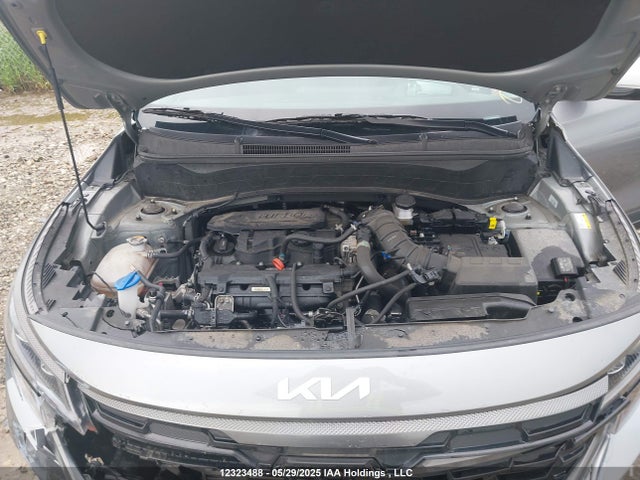 KIA Seltos 2024 KNDETCA75R7572342 Image 10