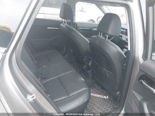 KIA Seltos 2024 KNDETCA75R7572342 Image 8