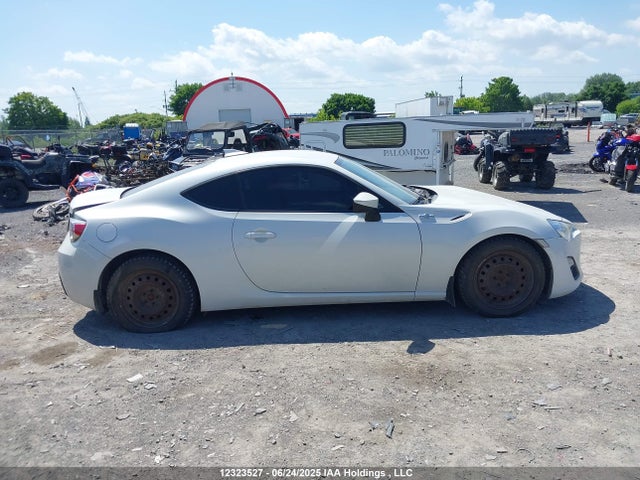 JF1ZNAA16E9708168 Scion 2014