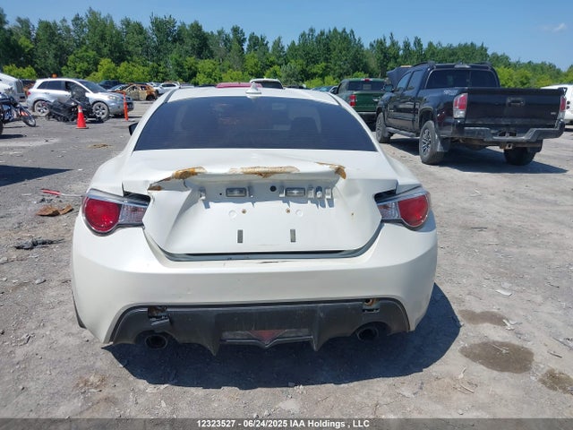 JF1ZNAA16E9708168 Scion 2014