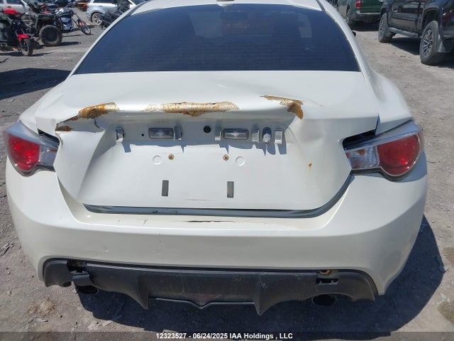 JF1ZNAA16E9708168 Scion 2014
