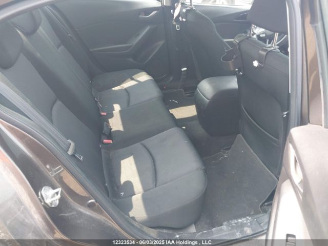 3MZBM1U72GM271060 Mazda Mazda3 G/gx