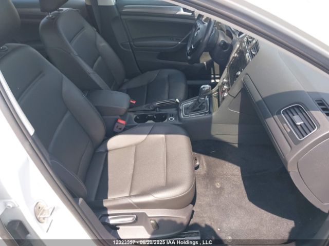 3VW117AU3JM753500 Volkswagen 2018