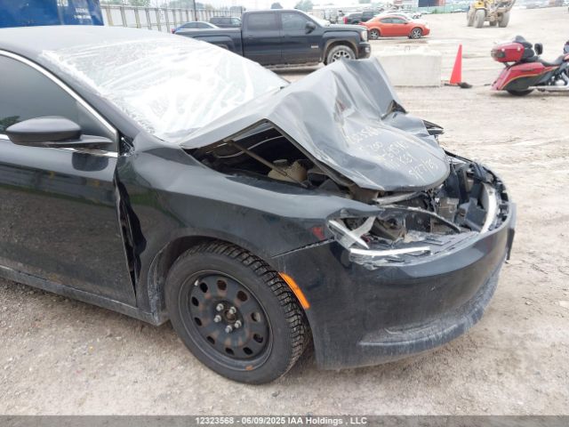 1C3CCCFB0FN645410 Chrysler 200 LX