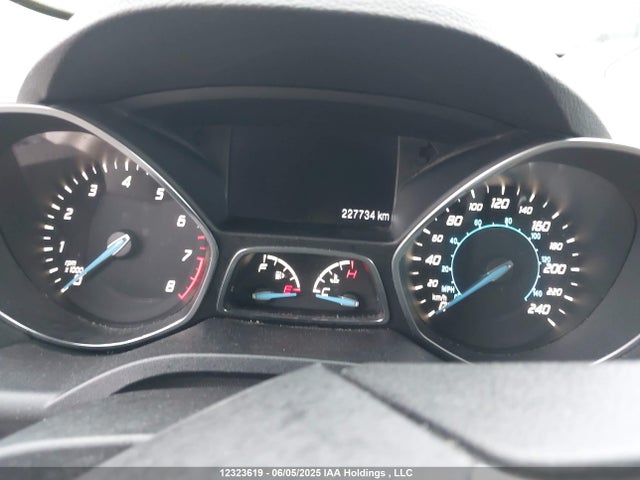 1FMCU0GX1EUA95197 Ford 2014