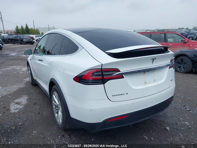 5YJXCAE27GF016276 Tesla MODEL X