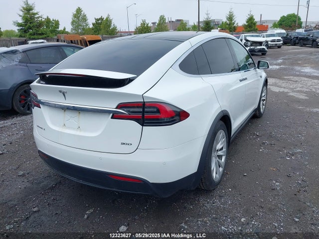 5YJXCAE27GF016276 Tesla MODEL X