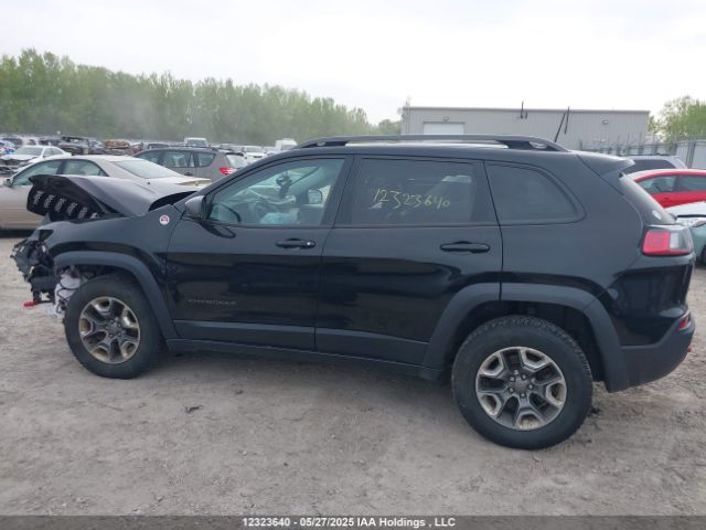1C4PJMBX2KD274258 Jeep Cherokee Trailhawk