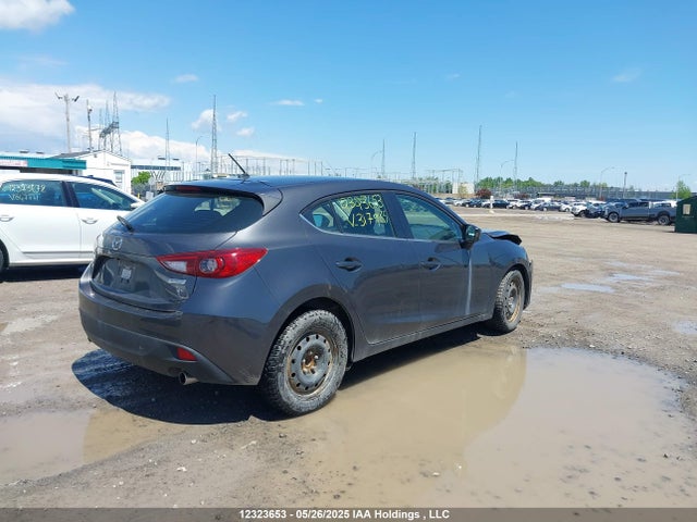 3MZBM1L79GM317985 Mazda pe