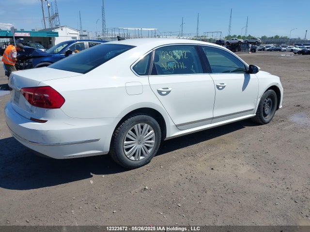 1VWAS7A31GC047771 Volkswagen Passat