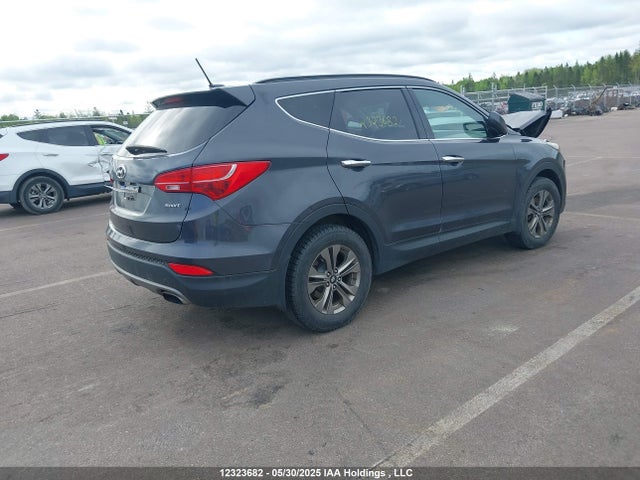 5XYZT3LB9FG279416 Hyundai Santa Fe Sport 2.4 Base